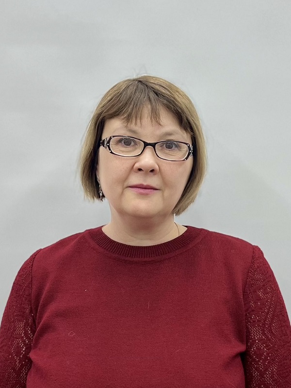 Леушина Елена Фаридовна.